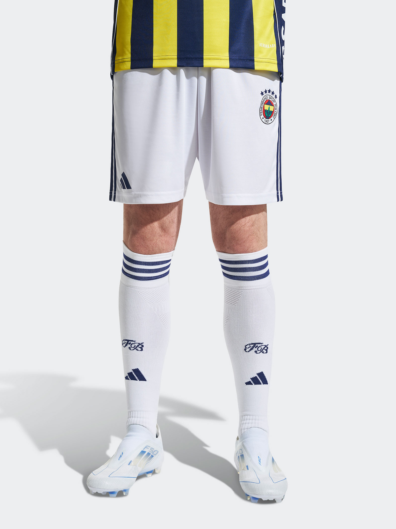 Fenerbahçe 2025/26 Beyaz Şort