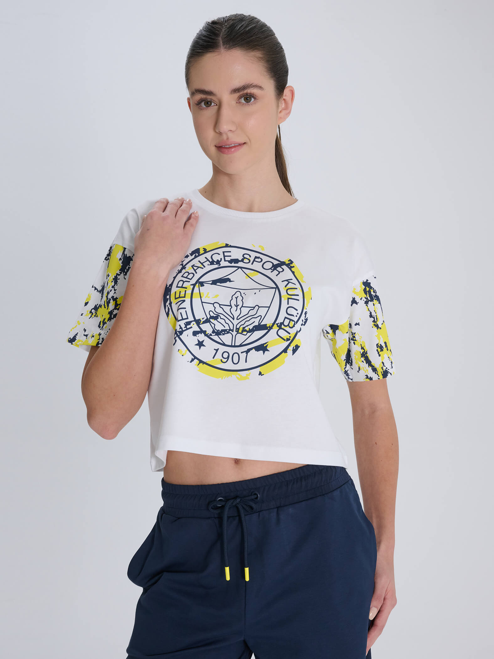 Fenerbahçe Beyaz Tribün Kamuflaj Detaylı Kadın Tshirt